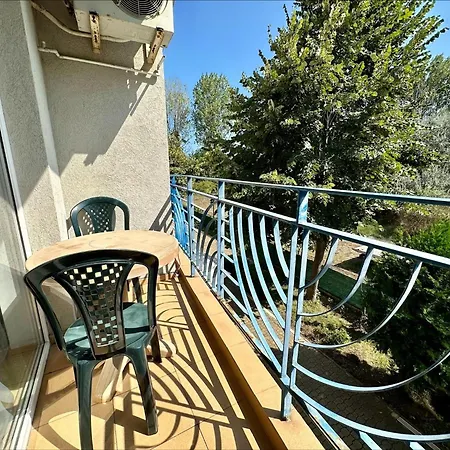 Sunny Day 4 - Menada דירה סאני ביץ'